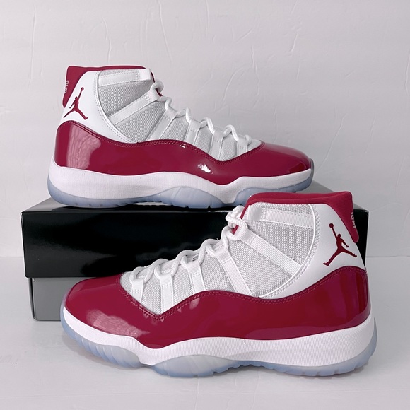 Air Jordan 11 Cherrys - Picture 1 of 6